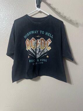 AC/DC Black Screenprint Logo Tee with White Tag Print